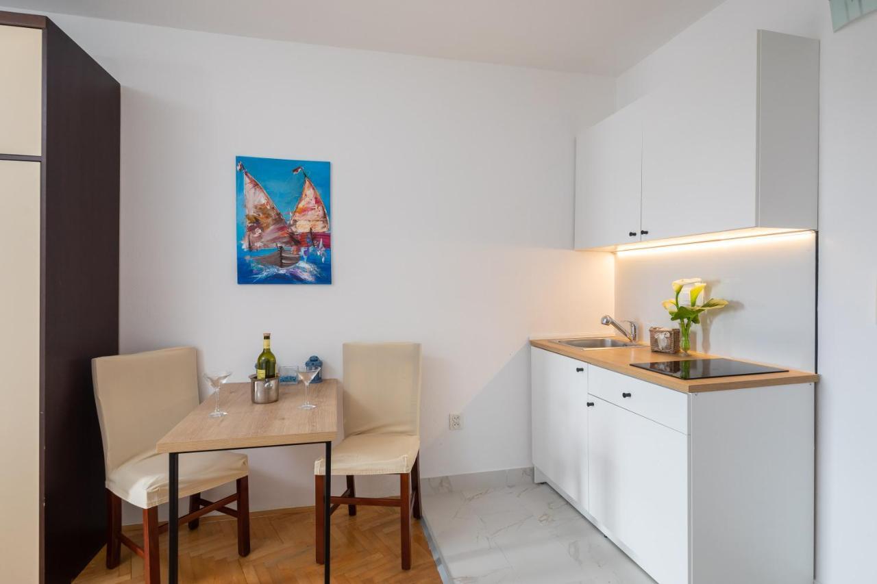Appartement Caleta Seaview - Pool & Jacuzzi *