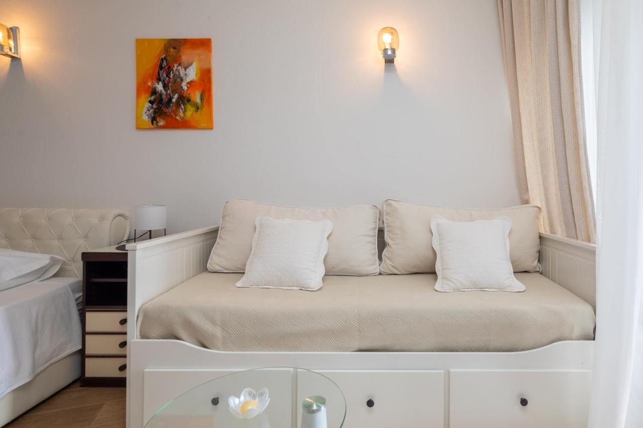 Caleta Seaview - Pool & Jacuzzi *