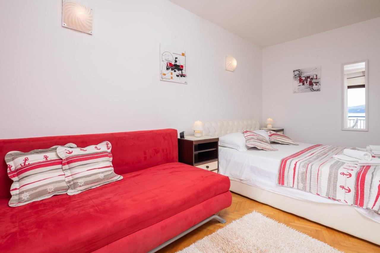 Appartement Caleta Seaview - Pool & Jacuzzi *