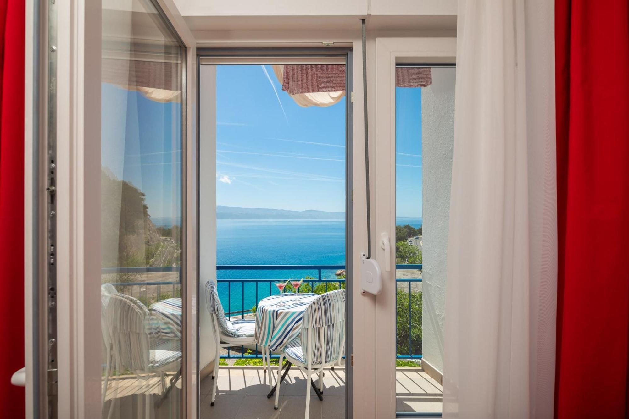 Caleta Seaview - Pool & Jacuzzi Appartement *