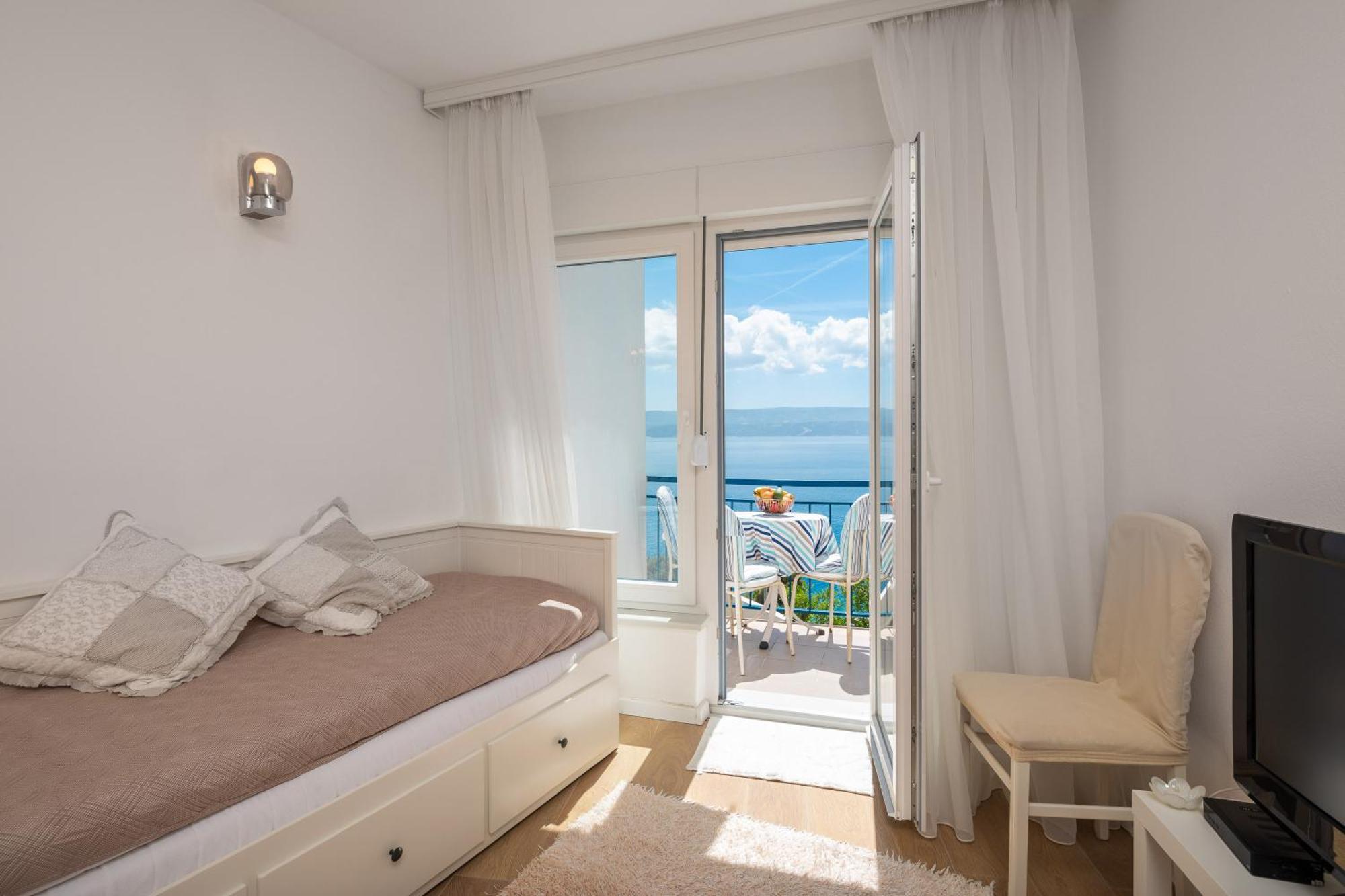 Caleta Seaview - Pool & Jacuzzi *